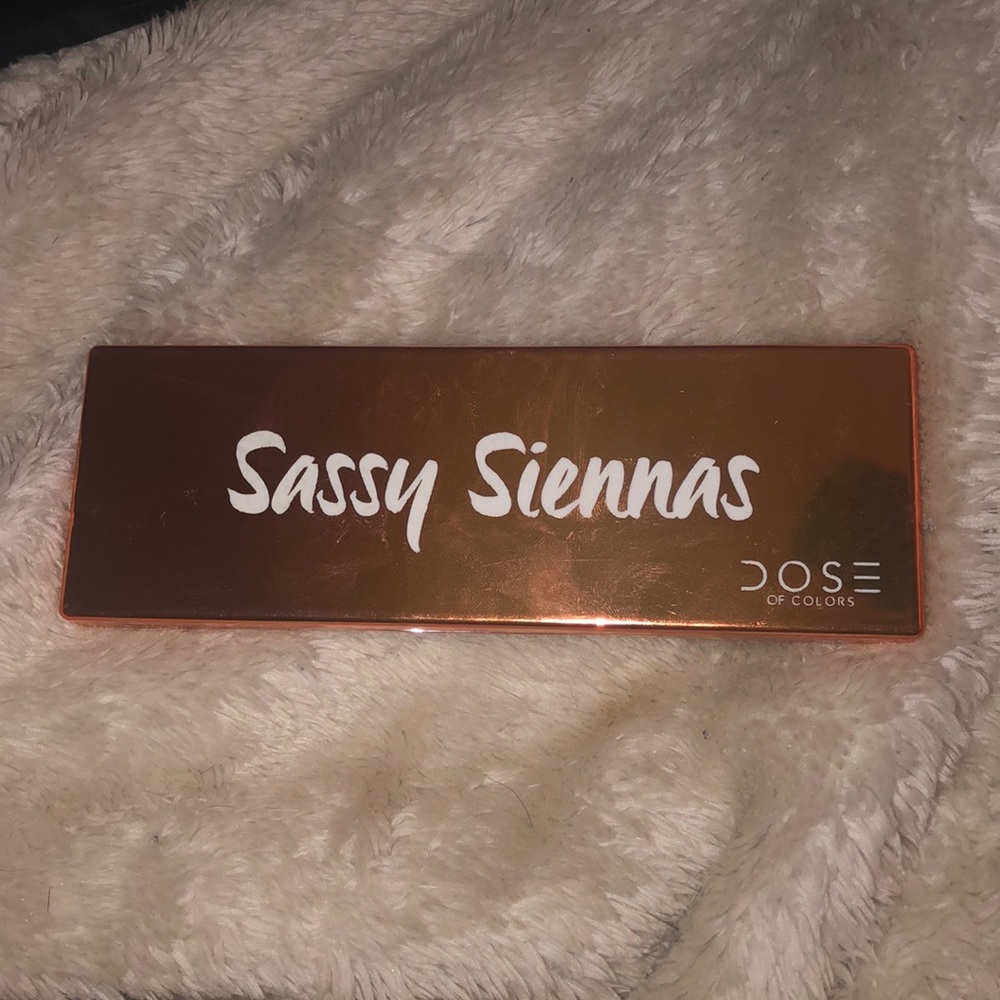 DOSE of colors - sassy siennas